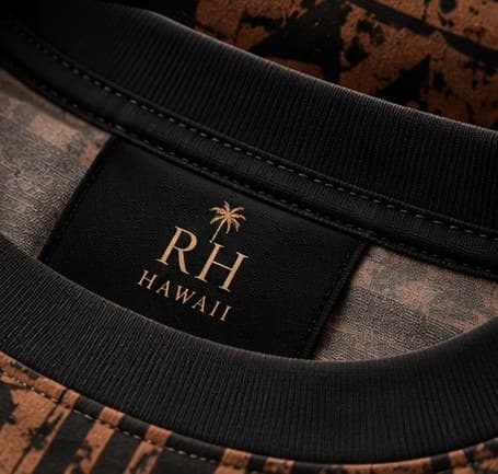 The RH Hawaii neck label with a gold palm